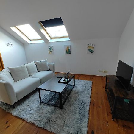 Cosy Appartement 2 Chambres Pont-de-lʼArche Exteriér fotografie